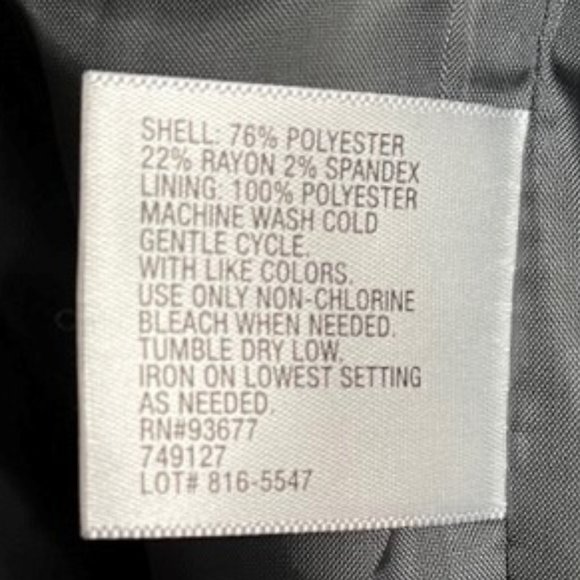 Worthington Cropped Blazer - Picture 4 of 9